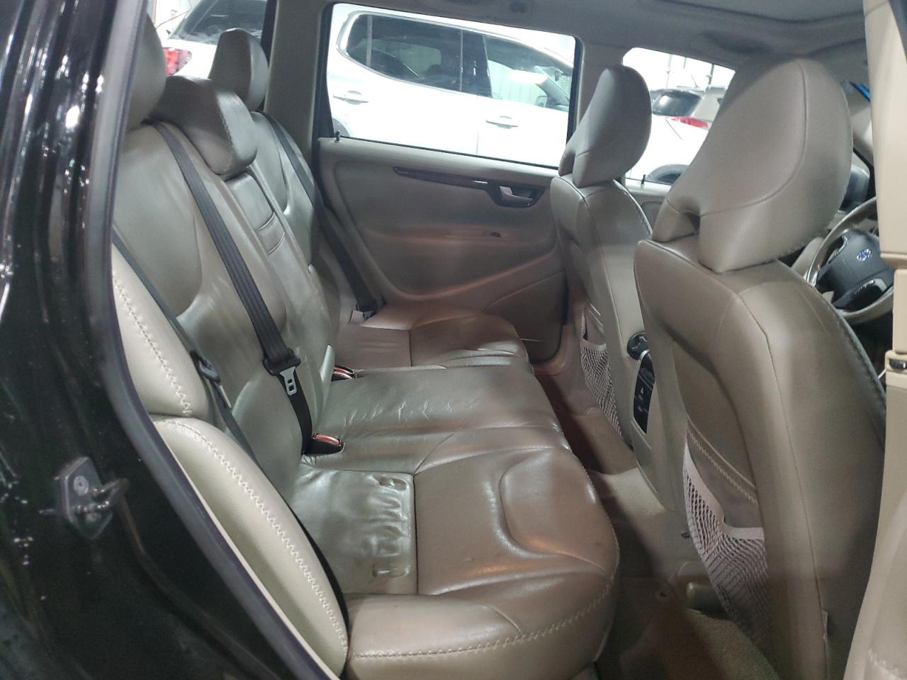 2005 Volvo XC70 VIN YV1SZ592751204175 Copart auction photo, front end / side damage thumbnail 10