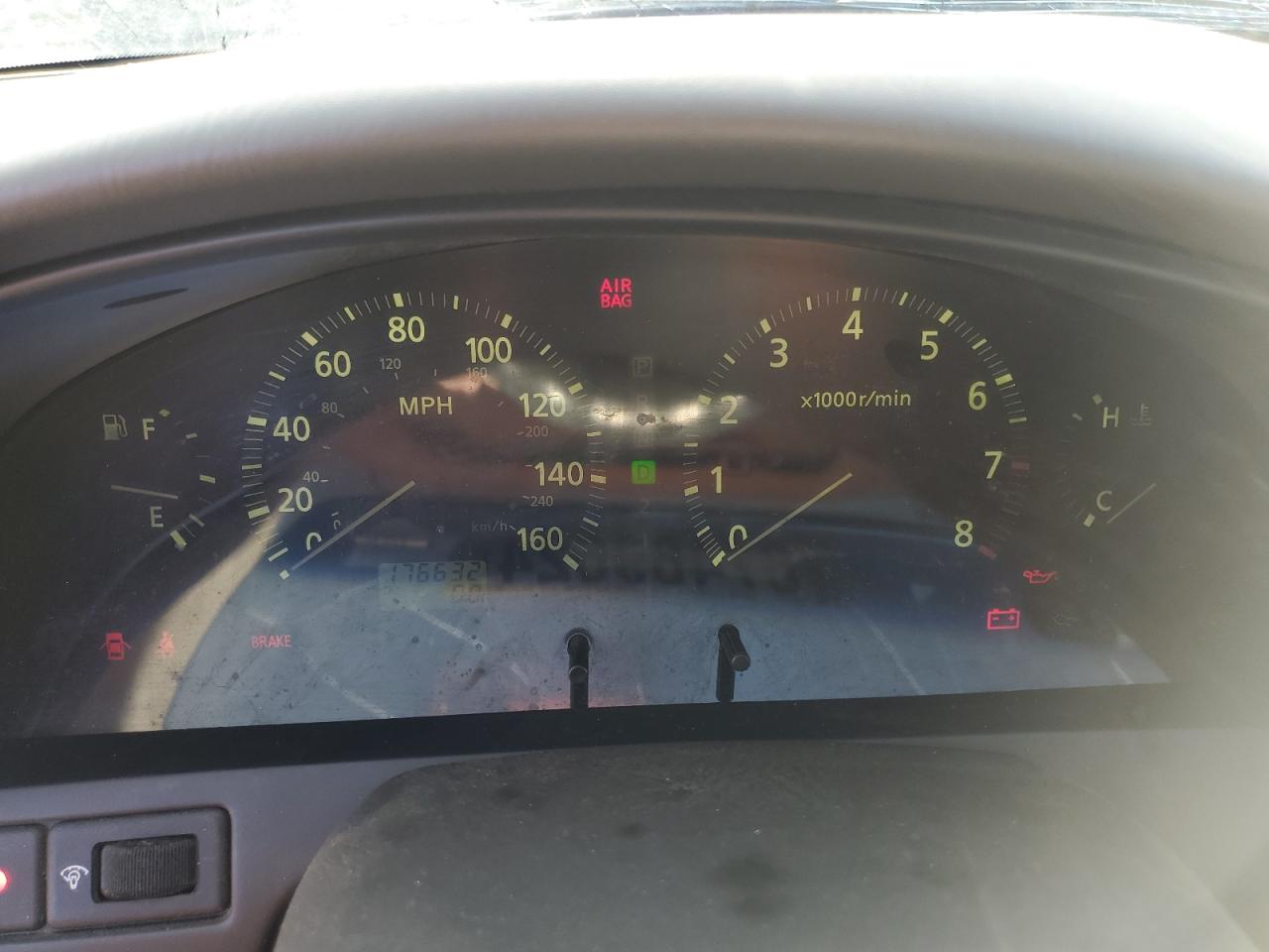2000 Infiniti I VIN JNKCA31A8YT115683 Copart auction photo, all over damage thumbnail 9
