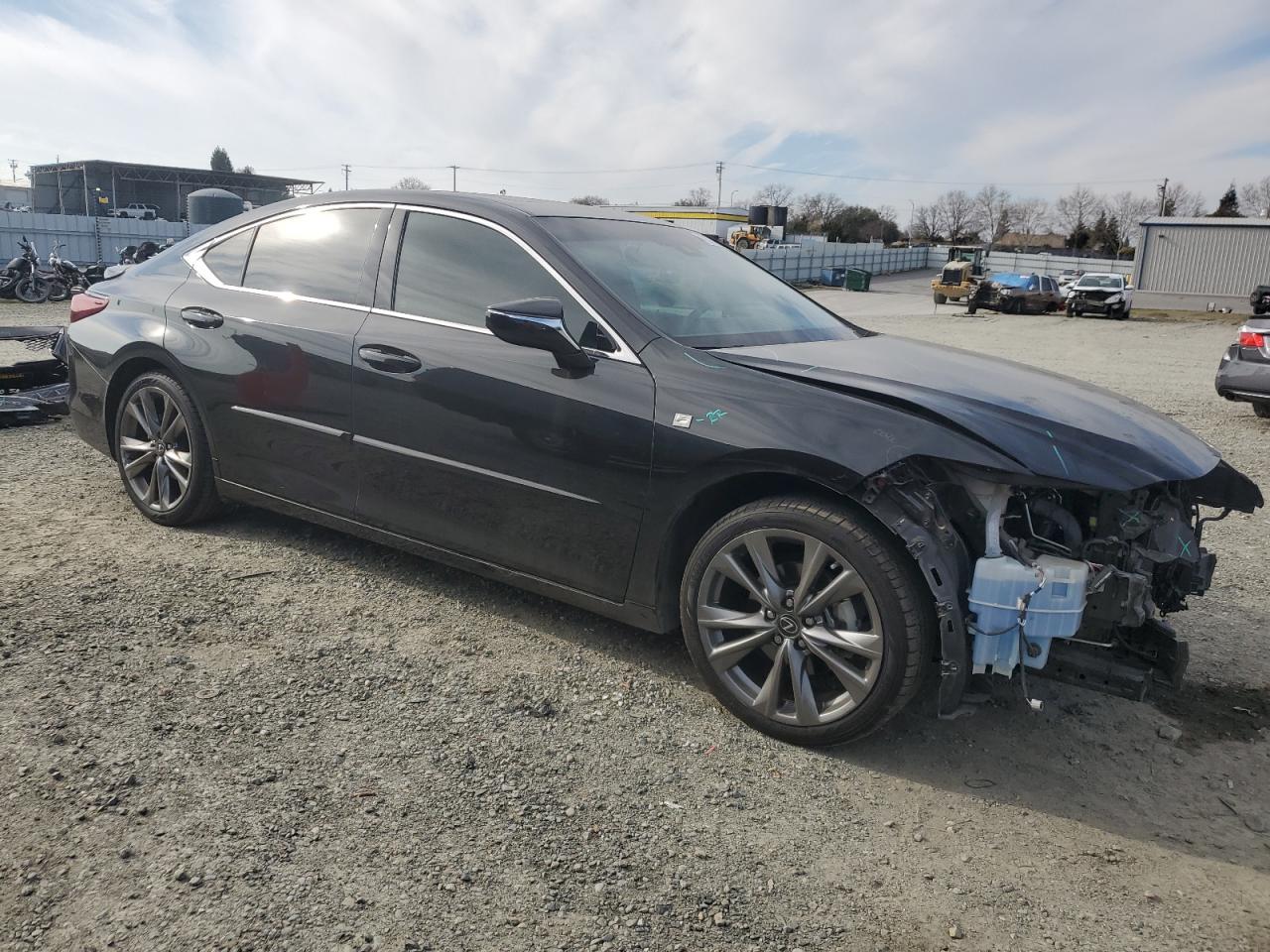 2020 Lexus ES VIN 58AGZ1B15LU060857 Copart auction photo, front end damage thumbnail 4