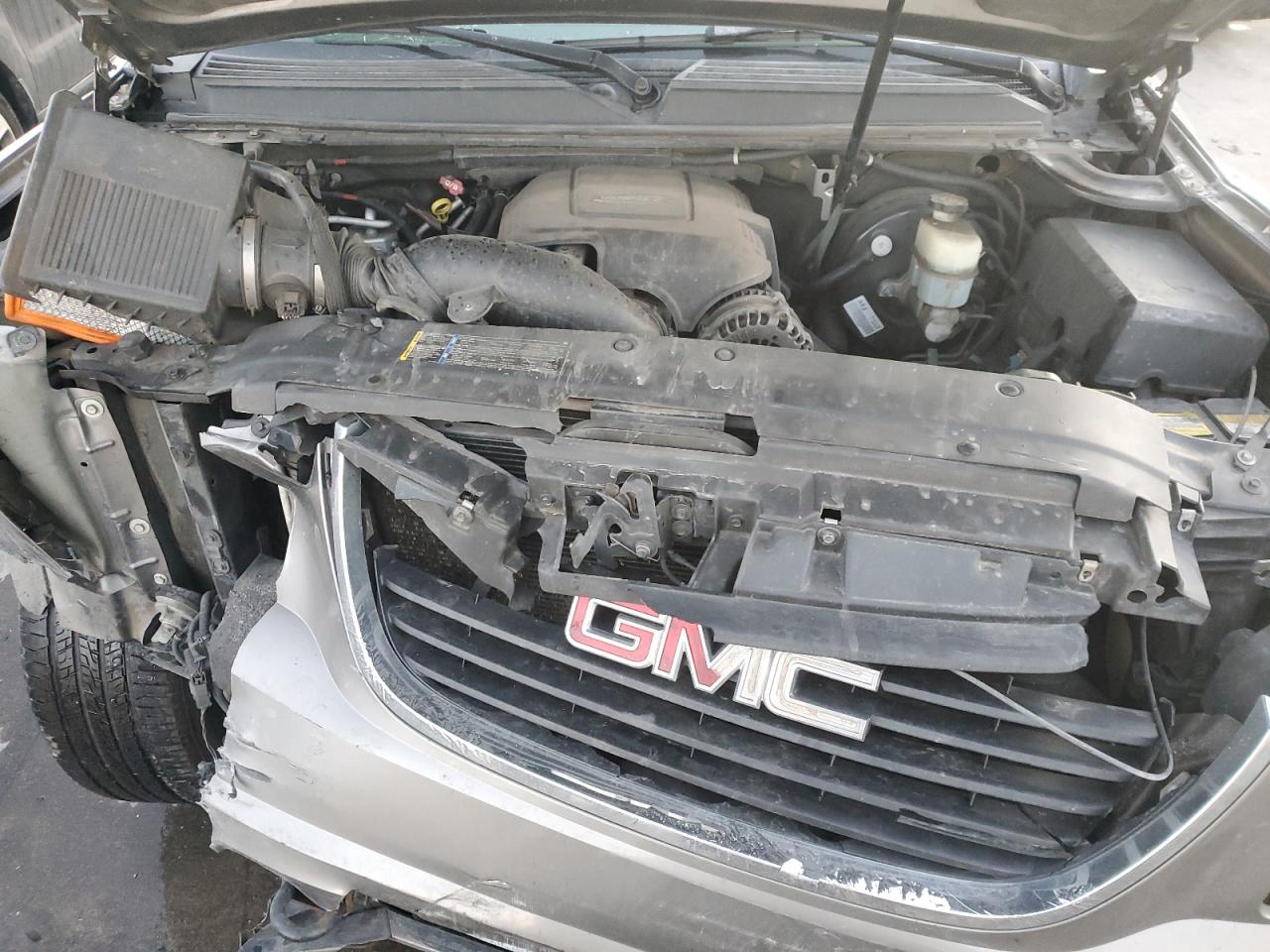 2007 GMC Yukon VIN 1GKFK163X7R206500 Copart auction photo, all over / hail damage thumbnail 13