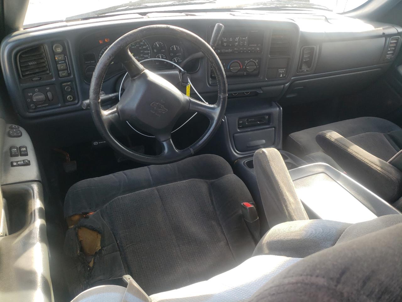 2000 Chevrolet Silverado VIN 2GCEK19T3Y1336213 Copart auction photo, all over damage thumbnail 8