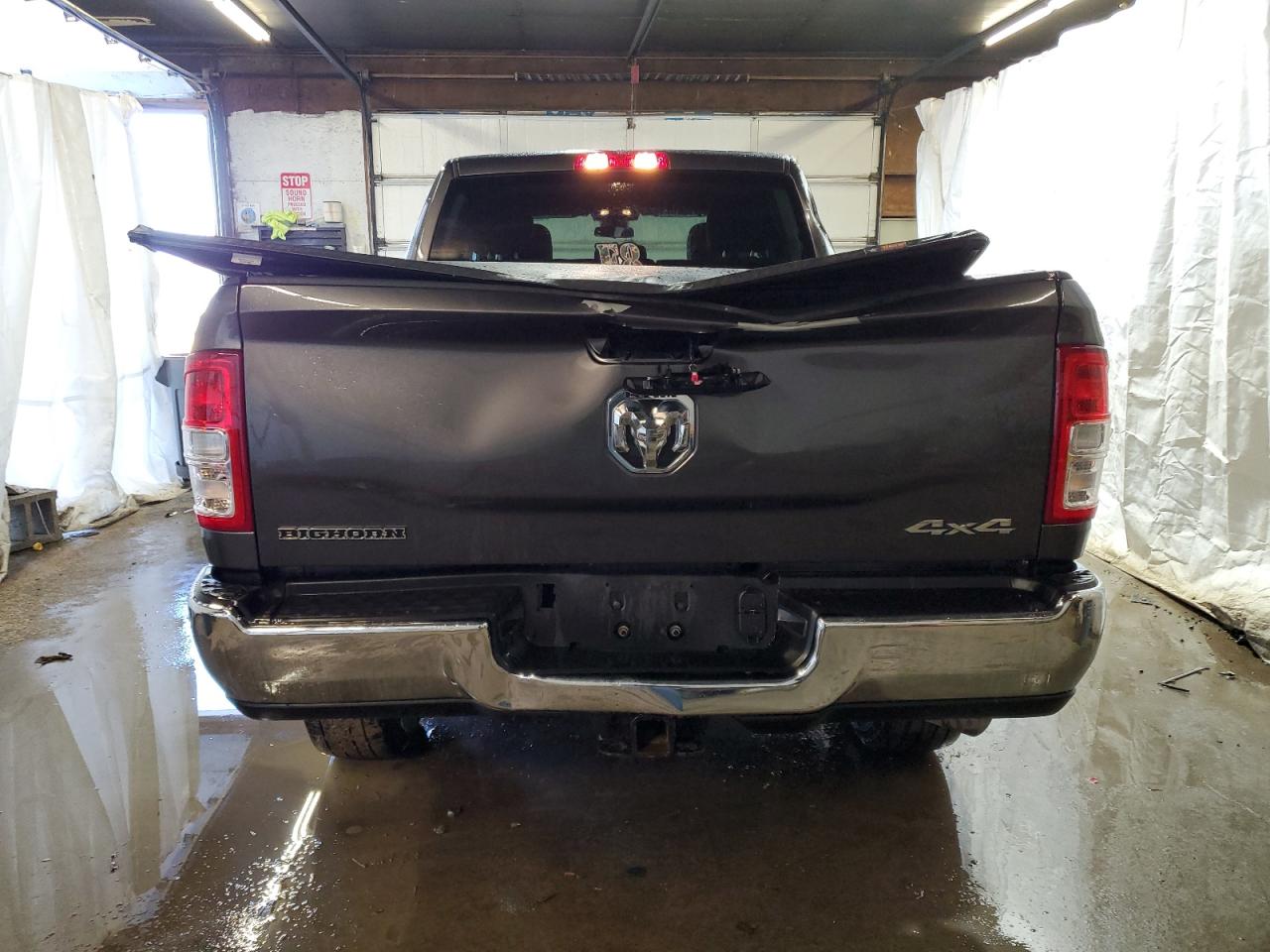 2022 RAM 2500 VIN 3C6UR5DLXNG437331 Copart auction photo, all over damage thumbnail 6
