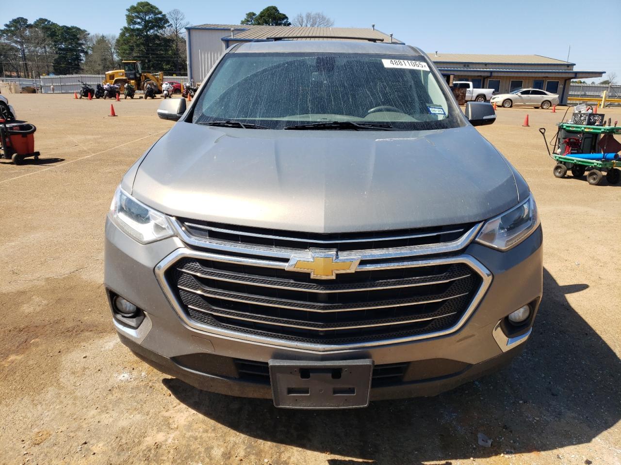2018 Chevrolet Traverse VIN 1GNERHKW6JJ184634 Copart auction photo, hail / minor dent/scratches damage thumbnail 5