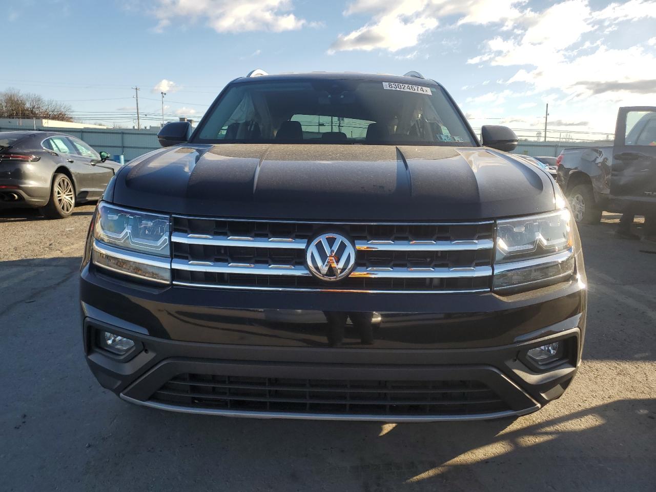 2019 Volkswagen Atlas VIN 1V2UR2CA5KC560085 Copart auction photo, rear end damage thumbnail 5