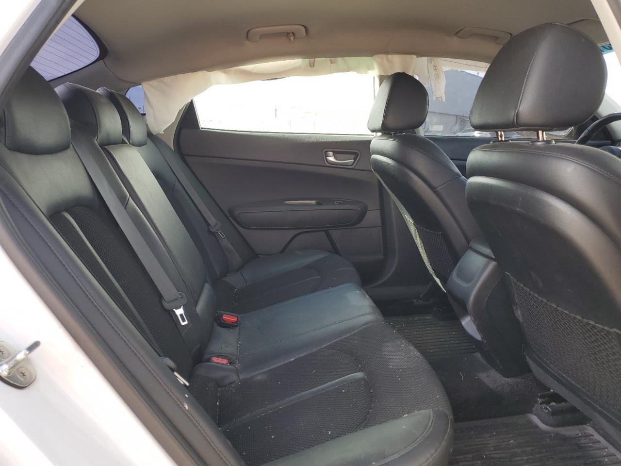 2019 KIA Optima VIN 5XXGT4L34KG286617 Copart auction photo, all over damage thumbnail 10