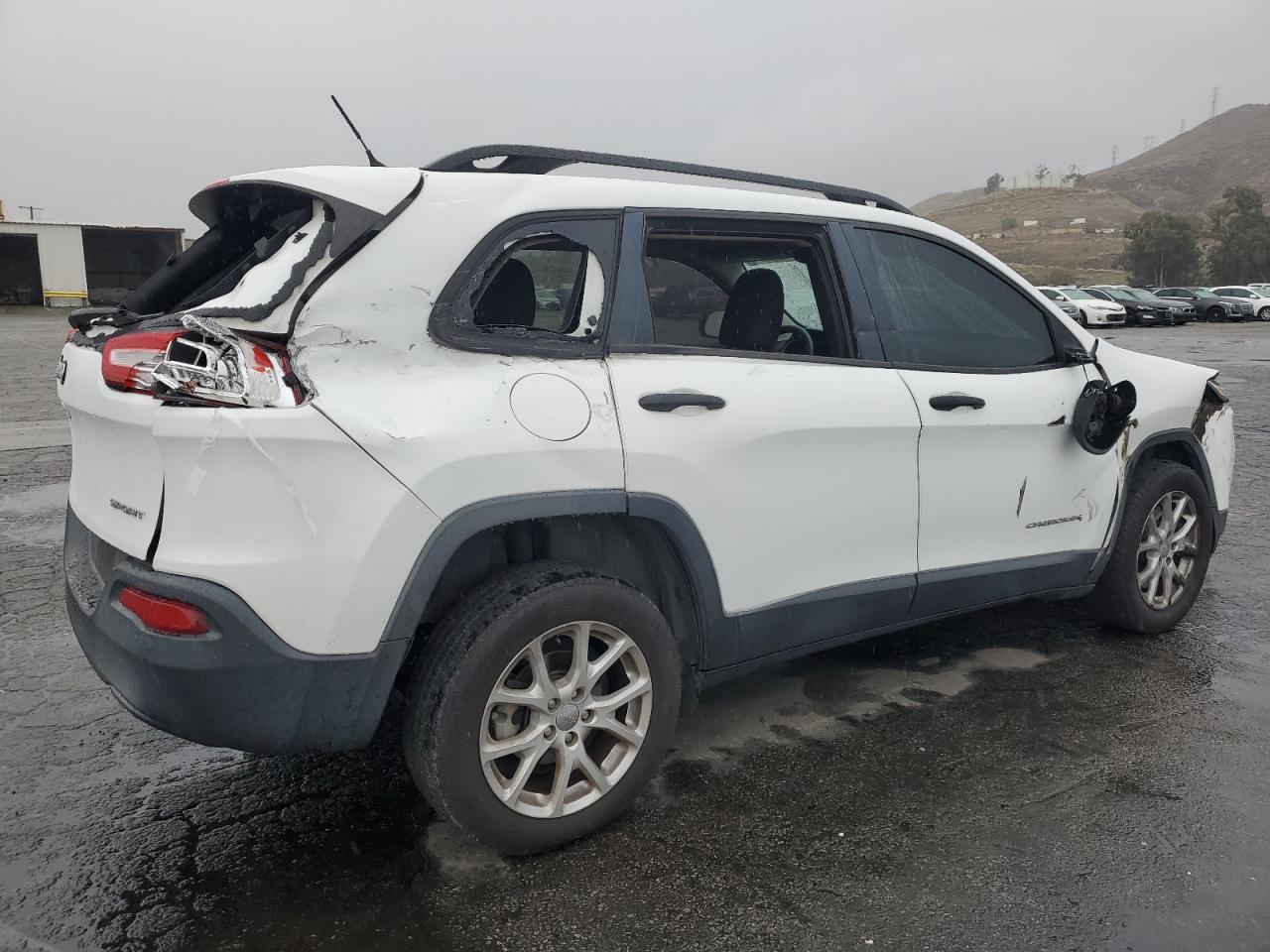 2017 Jeep Grand Cherokee VIN 1C4PJLAB8HW535938 Copart auction photo, all over damage thumbnail 3