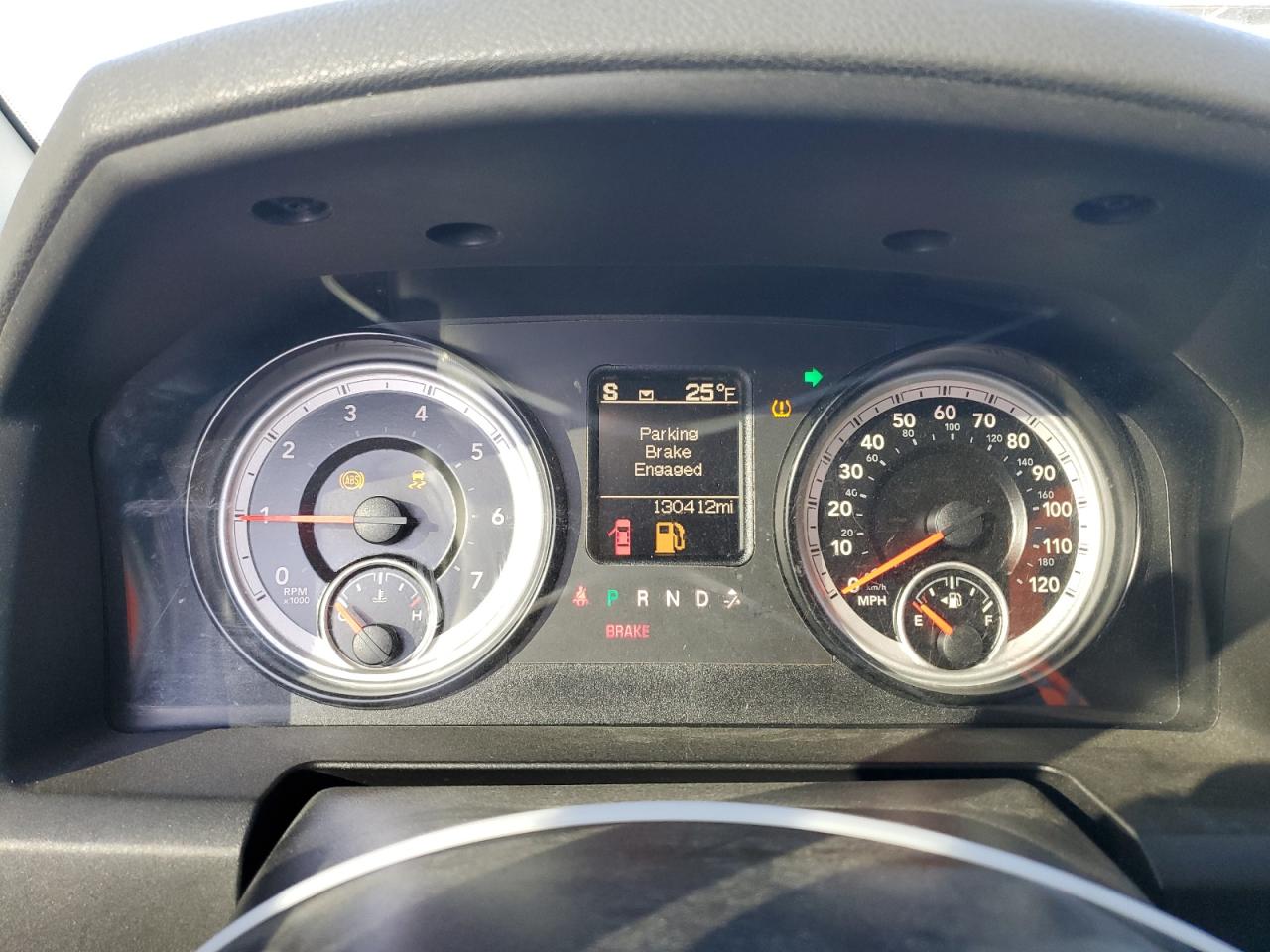 2014 RAM 1500 VIN 1C6RR6TT9ES363115 Copart auction photo, side / minor dent/scratches damage thumbnail 9