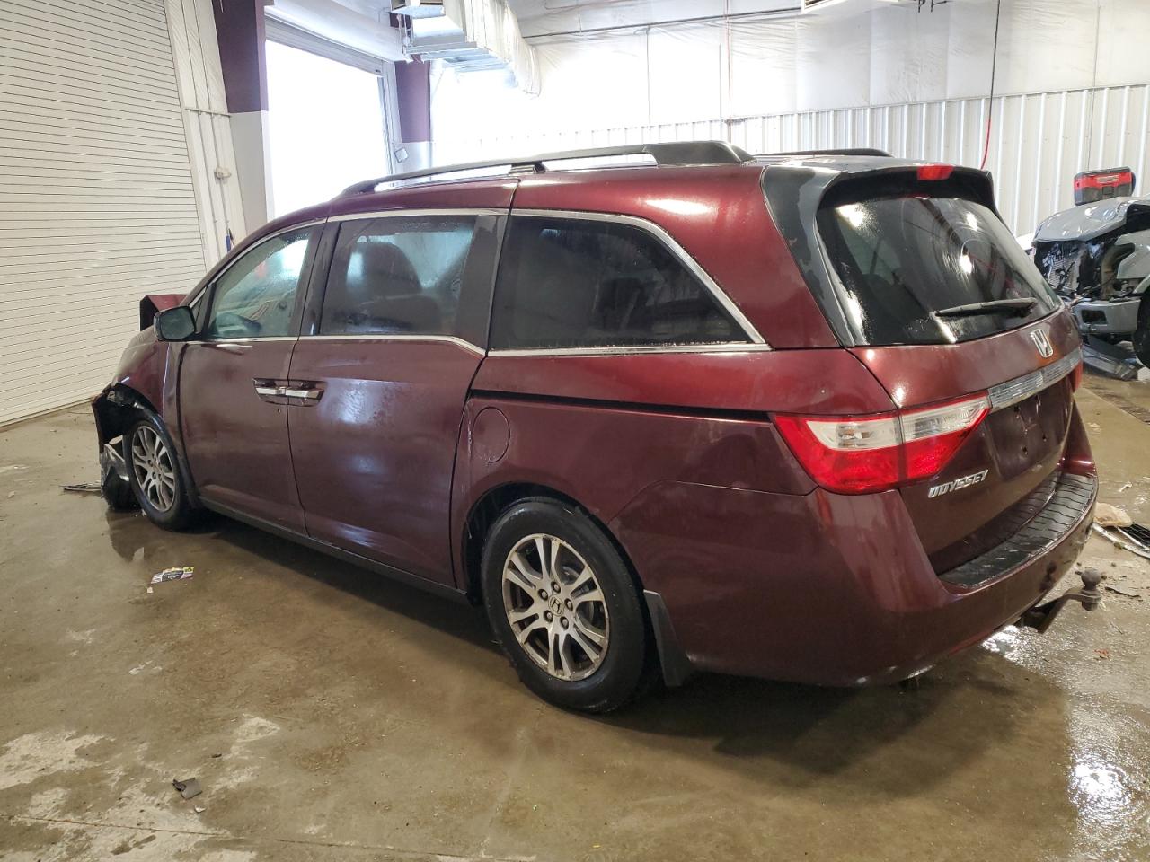 2013 Honda Odyssey VIN 5FNRL5H42DB089452 Copart auction photo, front end damage thumbnail 2