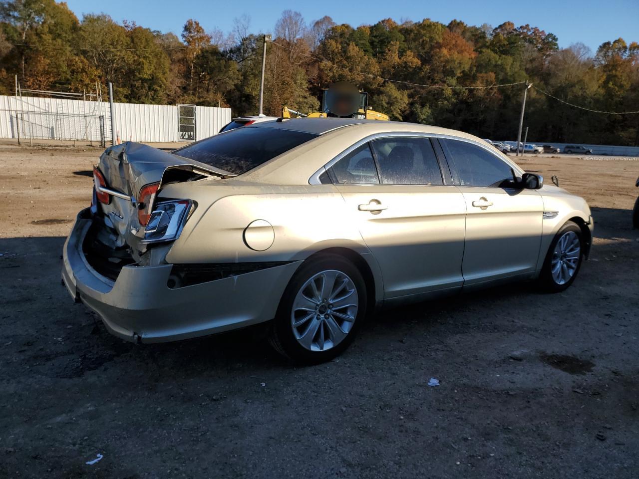 2010 Ford Taurus VIN 1FAHP2FW0AG142255 Copart auction photo, rear end / front end damage thumbnail 3