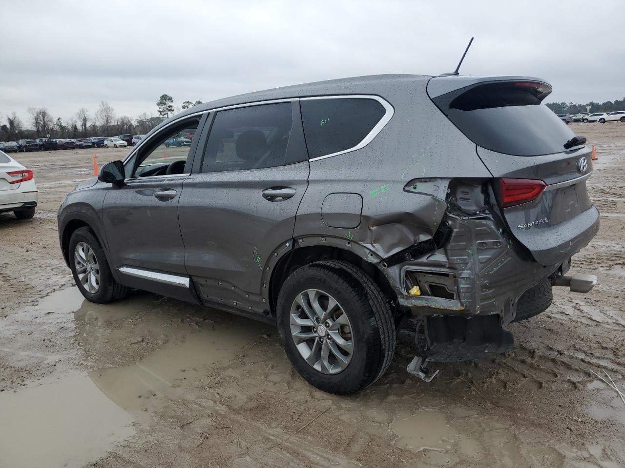 2020 Hyundai Santa Fe VIN 5NMS23AD4LH164670 Copart auction photo, rear end / side damage thumbnail 2