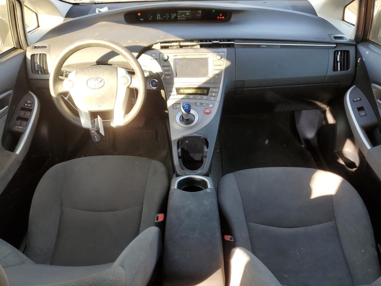 2015 Toyota Prius VIN JTDKN3DU9F1986138 Copart auction photo, front end damage thumbnail 8