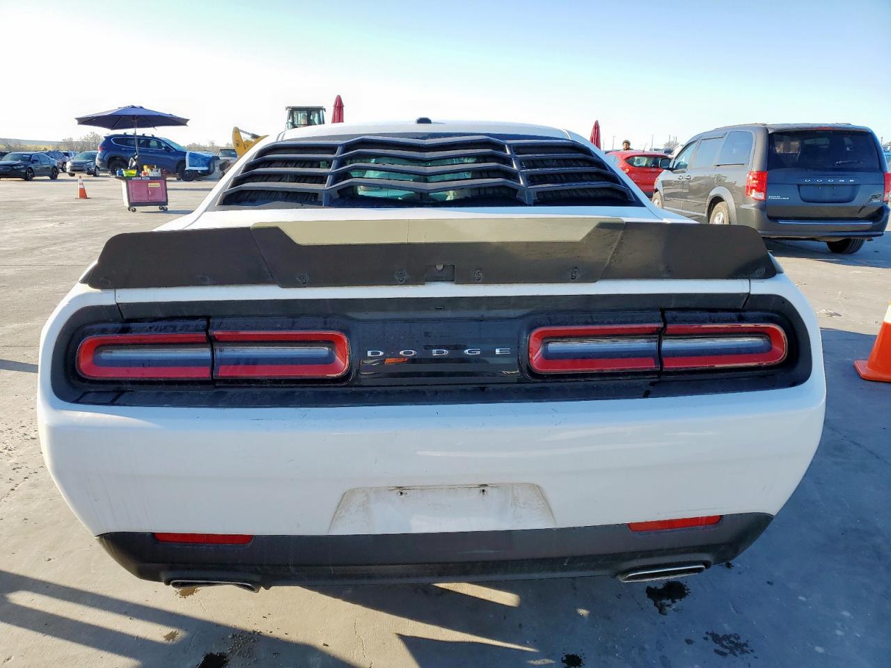 2019 Dodge Challenger VIN 2C3CDZAGXKH621069 Copart auction photo, front end damage thumbnail 6