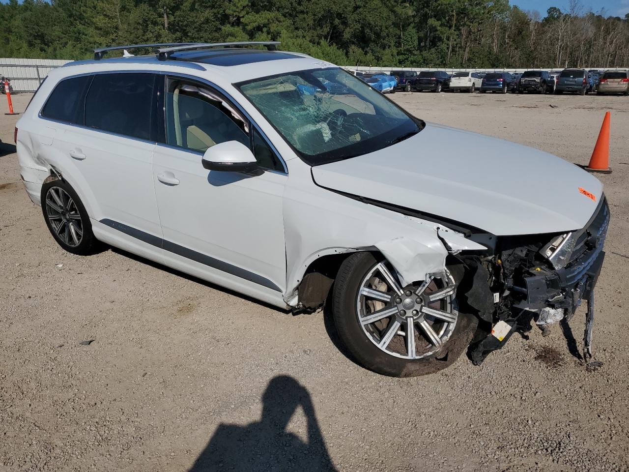 2017 Audi Q7 VIN WA1VAAF73HD015023 Copart auction photo, all over damage thumbnail 4