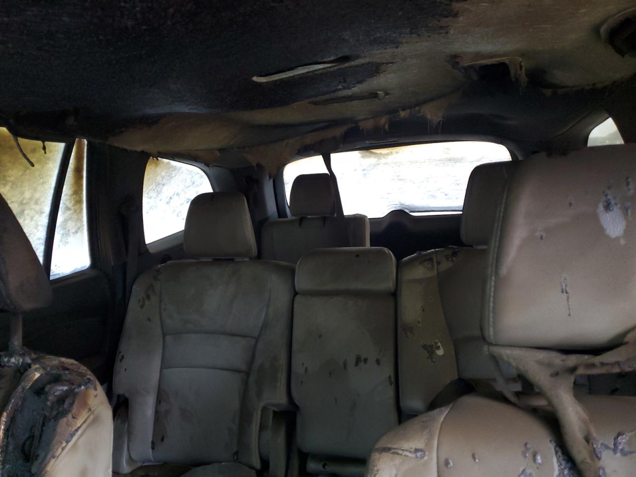 2022 Honda Pilot VIN 5FNYF6H51NB019749 Copart auction photo, burn - interior damage thumbnail 10