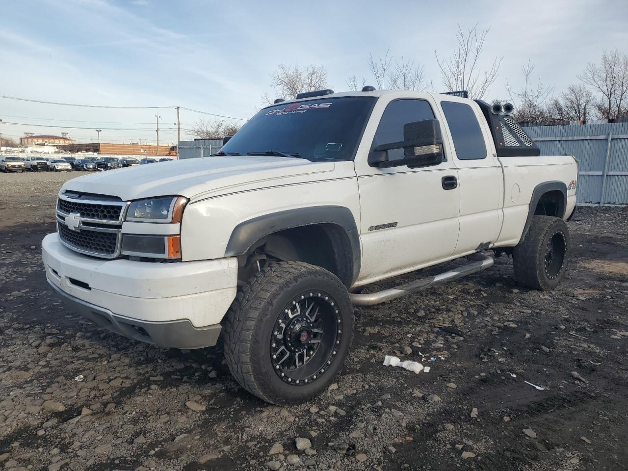 2004 Chevrolet Silverado VIN 1GCHK29U34E263946