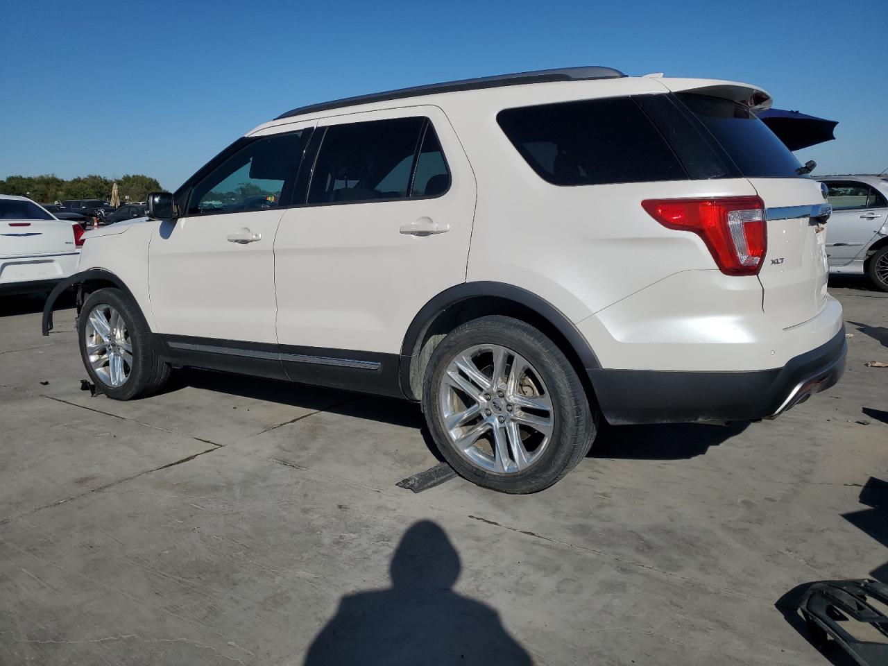2016 Ford Explorer VIN 1FM5K7D80GGB33525 Copart auction photo, front end damage thumbnail 2