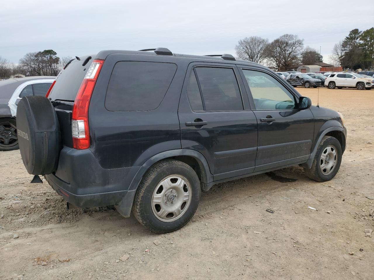 2006 Honda CR-V VIN JHLRD78546C043822 Copart auction photo, front end / side damage thumbnail 3