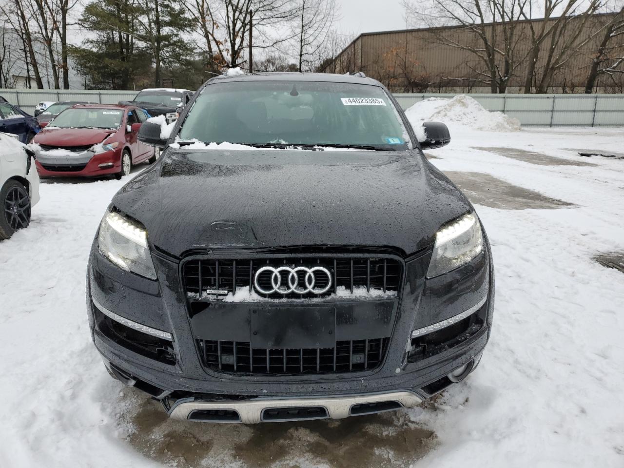 2015 Audi Q7 VIN WA1LGAFE4FD031569 Copart auction photo, front end damage thumbnail 5