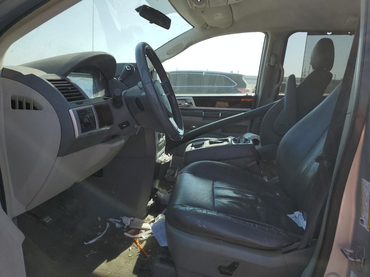 2010 Chrysler Town & Country VIN 2A4RR5D15AR170448 Copart auction photo, front end / rear end damage thumbnail 7