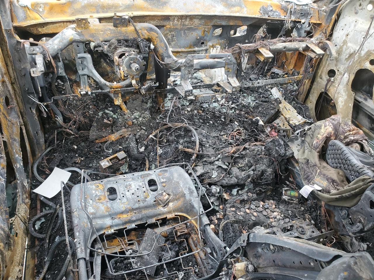 2018 Chevrolet Tahoe VIN 1GNSCAKC5JR108132 Copart auction photo, burn damage thumbnail 8