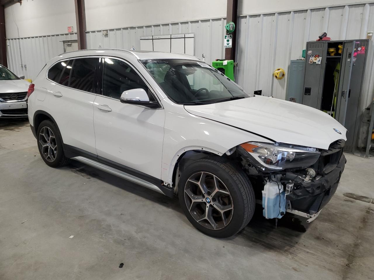 2018 BMW X1 VIN WBXHU7C32J3H43903 Copart auction photo, front end damage thumbnail 4