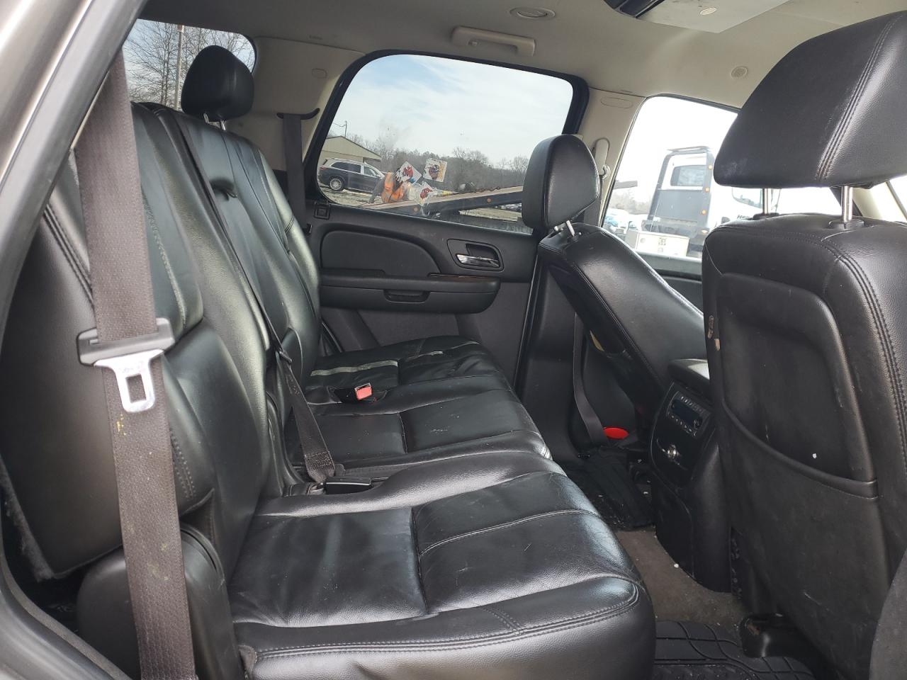 2007 GMC Yukon VIN 1GKFK13087J105772 Copart auction photo, front end damage thumbnail 11