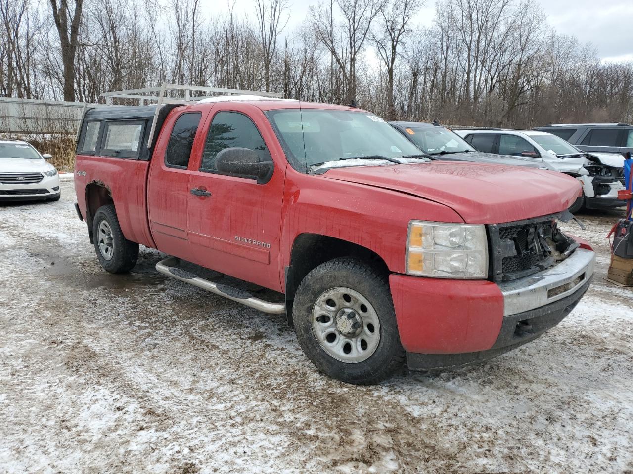 2010 Chevrolet Silverado VIN 1GCSKREA9AZ208402 Copart auction photo, front end / side damage thumbnail 4