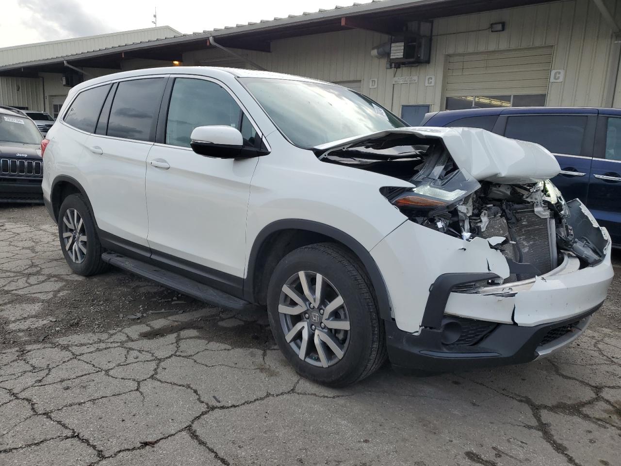 2020 Honda Pilot VIN 5FNYF6H56LB052548 Copart auction photo, front end damage thumbnail 4