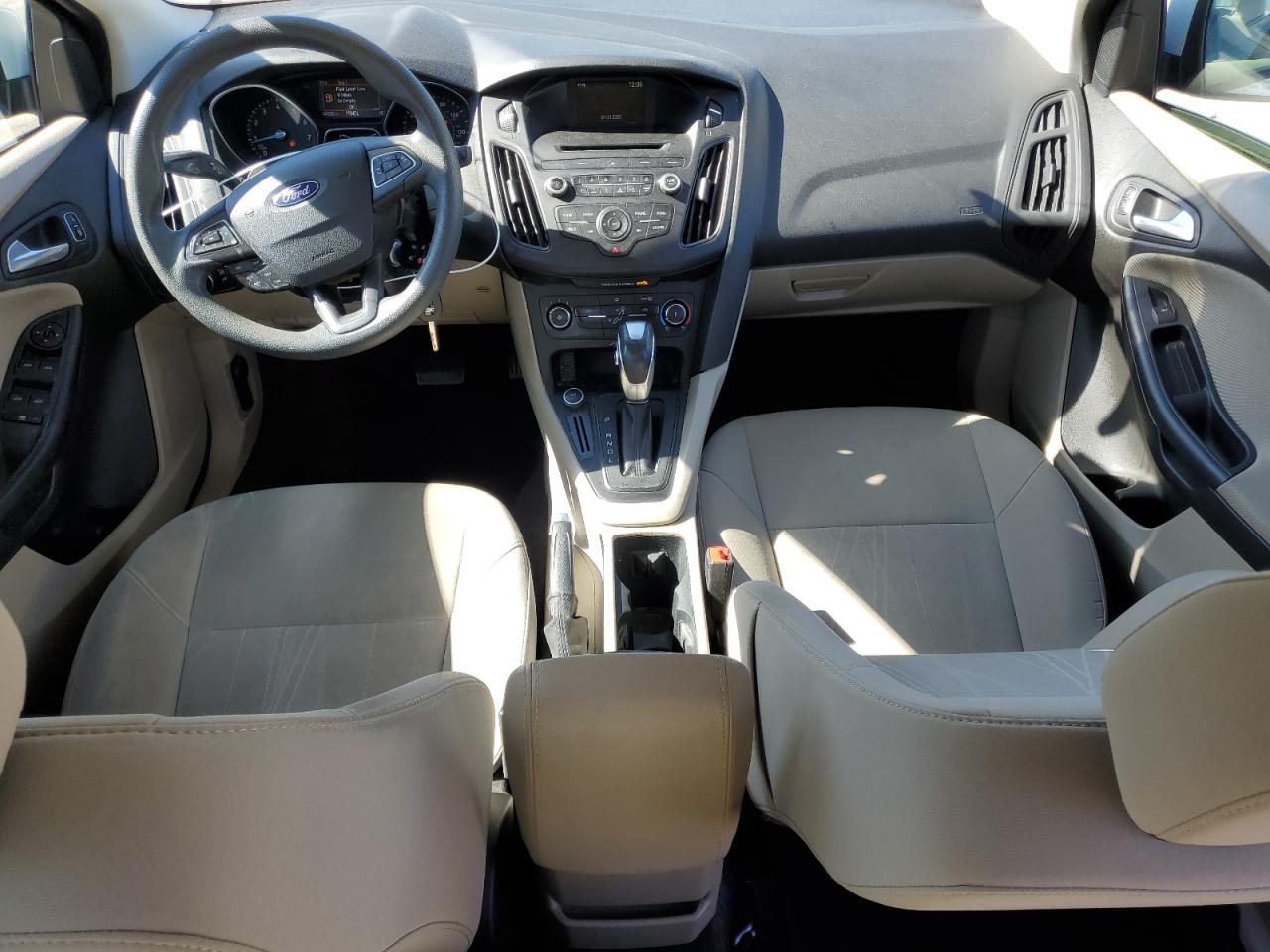 2016 Ford Focus VIN 1FADP3F21GL393349 Copart auction photo, side / rear end damage thumbnail 8