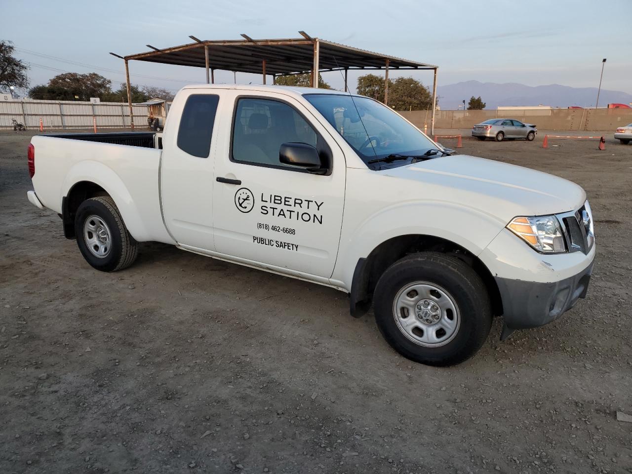 2019 Nissan Navara (Frontier) VIN 1N6BD0CT3KN876020 Copart auction photo, front end / side damage thumbnail 4