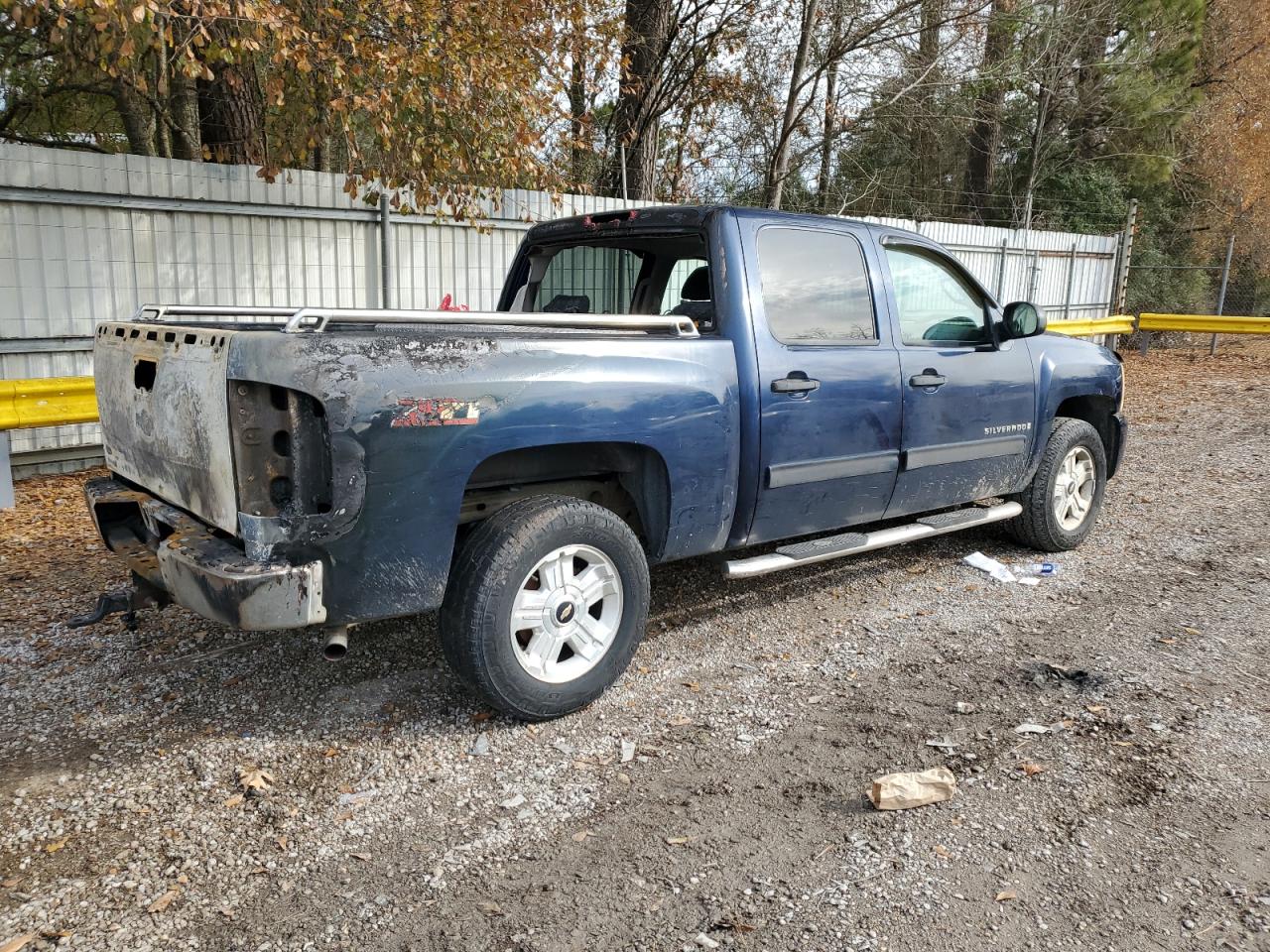 2009 Chevrolet Silverado VIN 3GCEC23019G236170 Copart auction photo, burn damage thumbnail 3