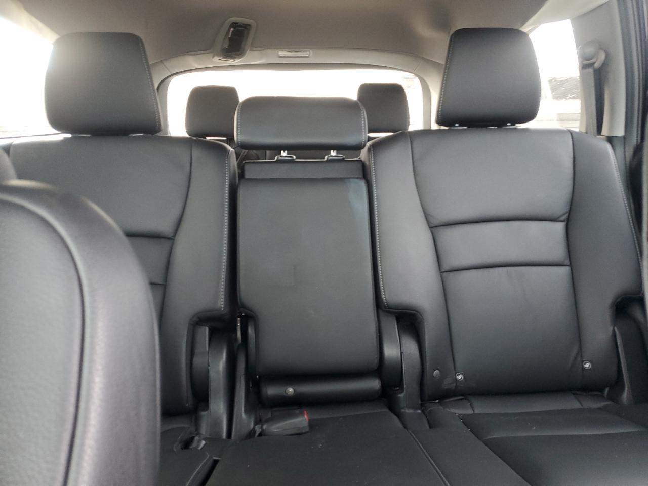 2022 Honda Pilot VIN 5FNYF6H25NB081550 Copart auction photo, rollover damage thumbnail 10