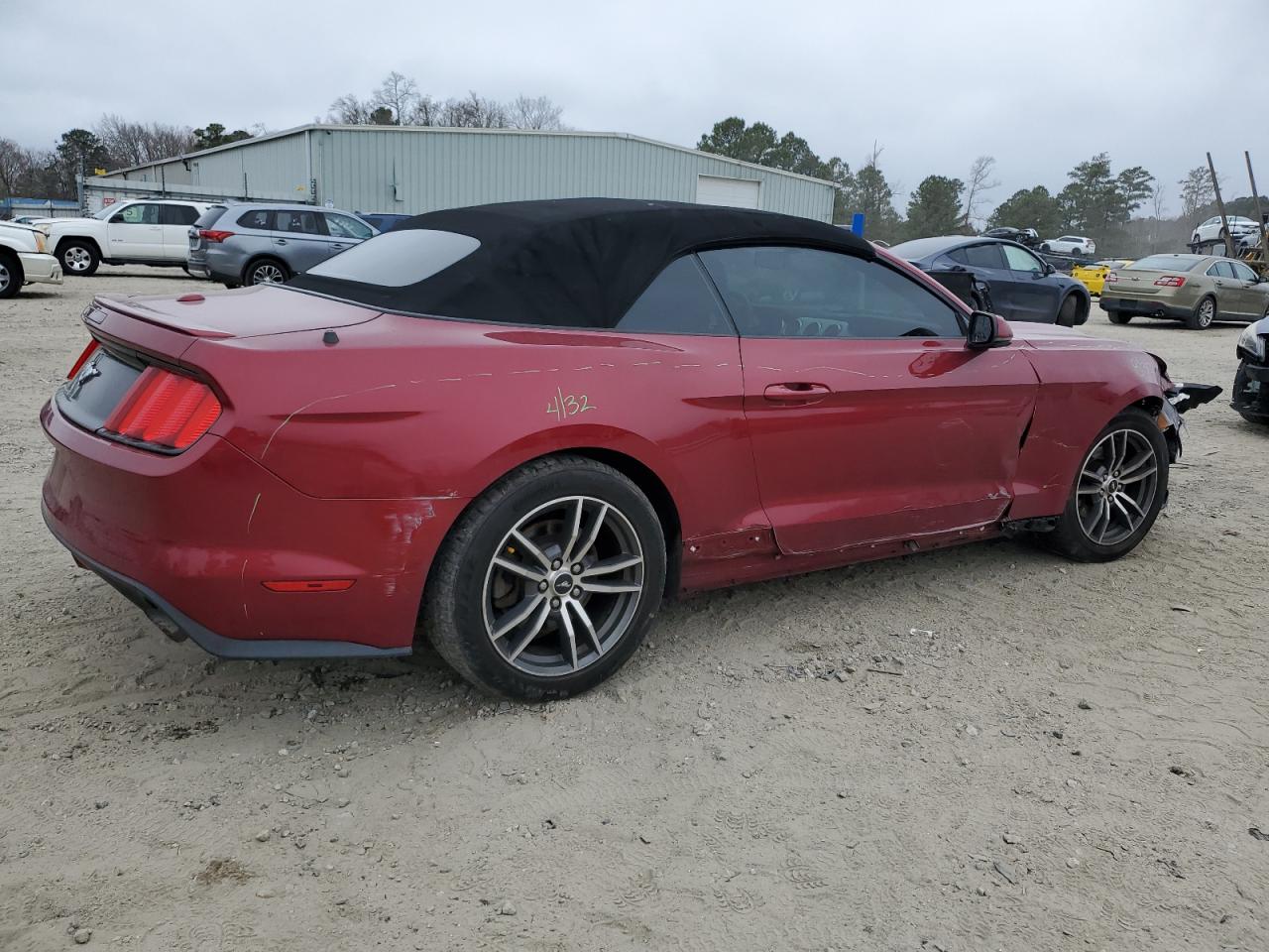 2017 Ford Mustang VIN 1FATP8UH6H5254372 Copart auction photo, front end / side damage thumbnail 3