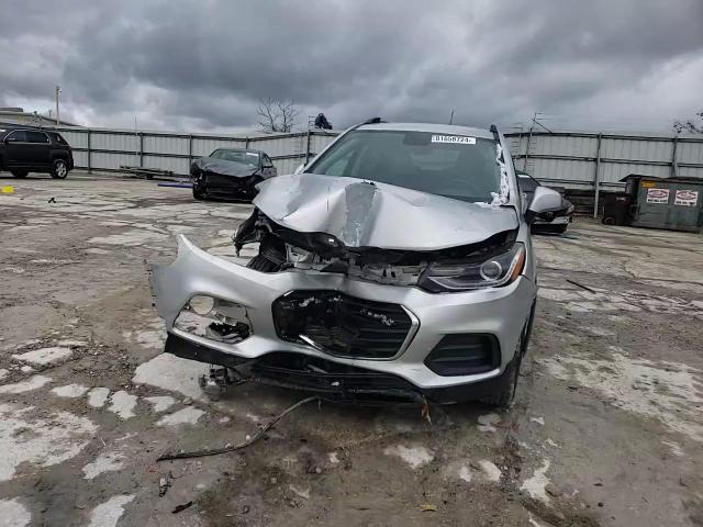 2021 Chevrolet Trax VIN KL7CJPSB7MB324703 Copart auction photo, front end / side damage thumbnail 11