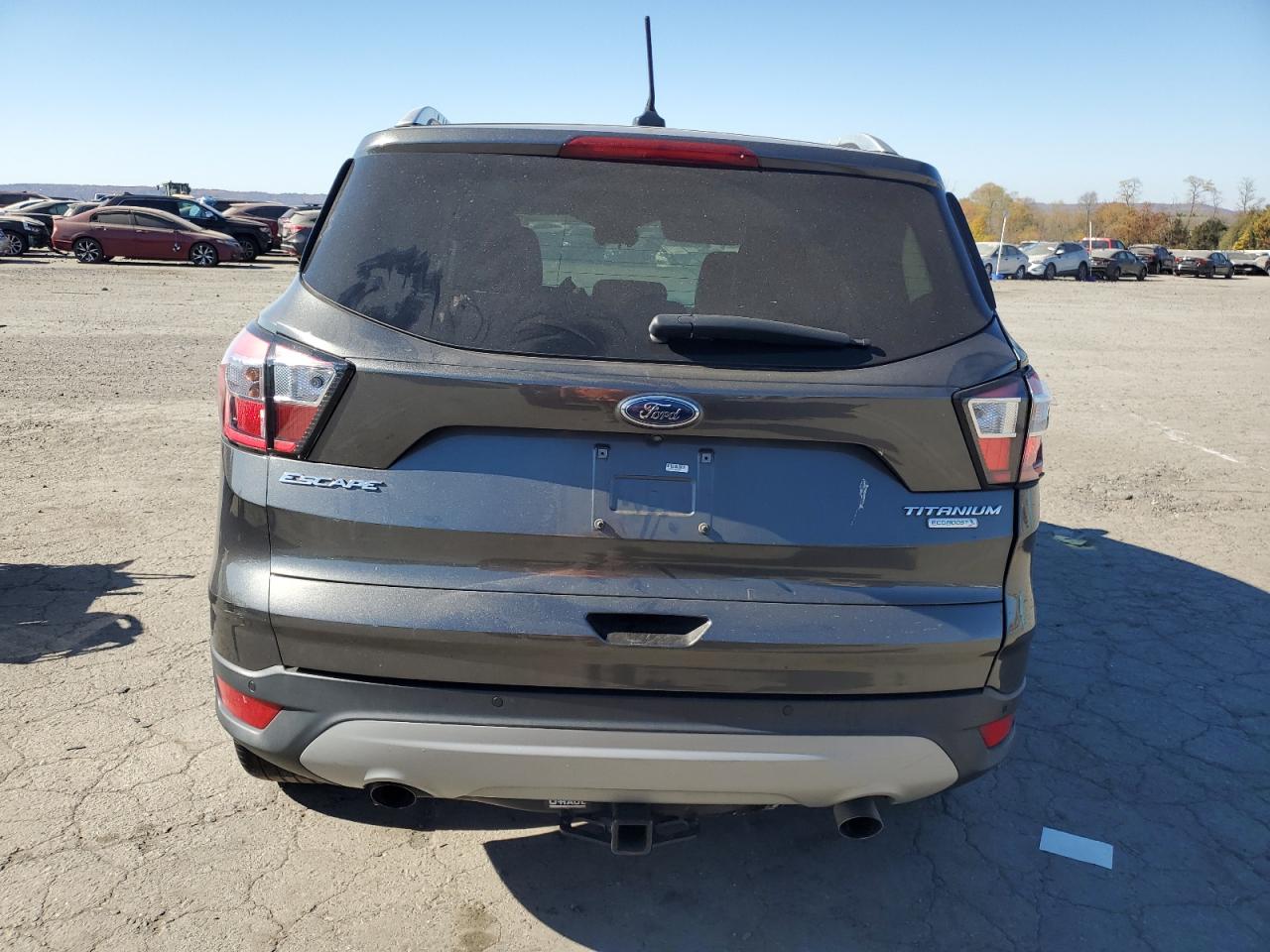 2018 Ford Escape VIN 1FMCU0J99JUB09304 Copart auction photo, front end / rear end damage thumbnail 6