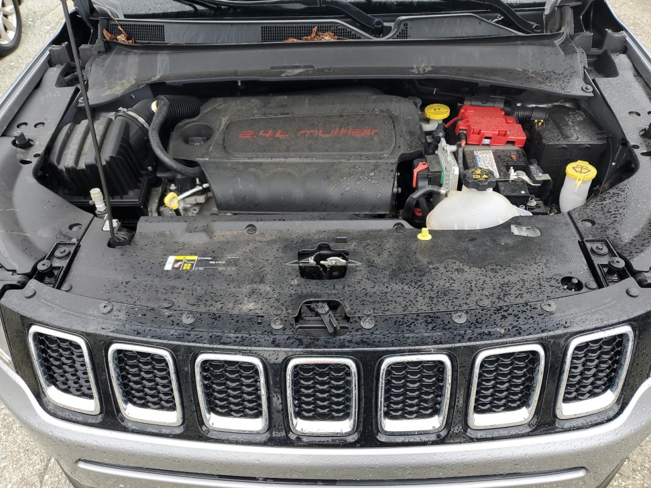 2019 Jeep Compass VIN 3C4NJDCB3KT656786 Copart auction photo, water/flood damage thumbnail 12