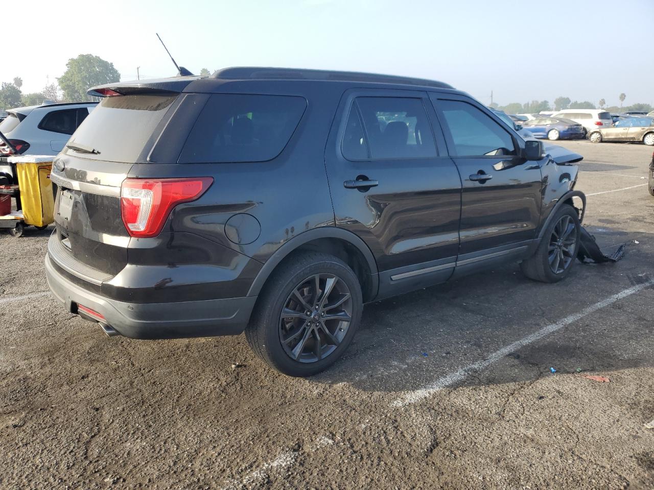 2019 Ford Explorer VIN 1FM5K7D84KGA60510 Copart auction photo, front end / minor dent/scratches damage thumbnail 3