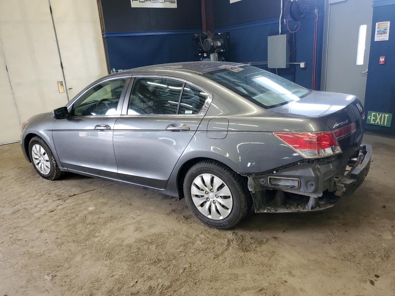 2011 Honda Accord VIN 1HGCP2F36BA116064 Copart auction photo, rear end / minor dent/scratches damage thumbnail 2