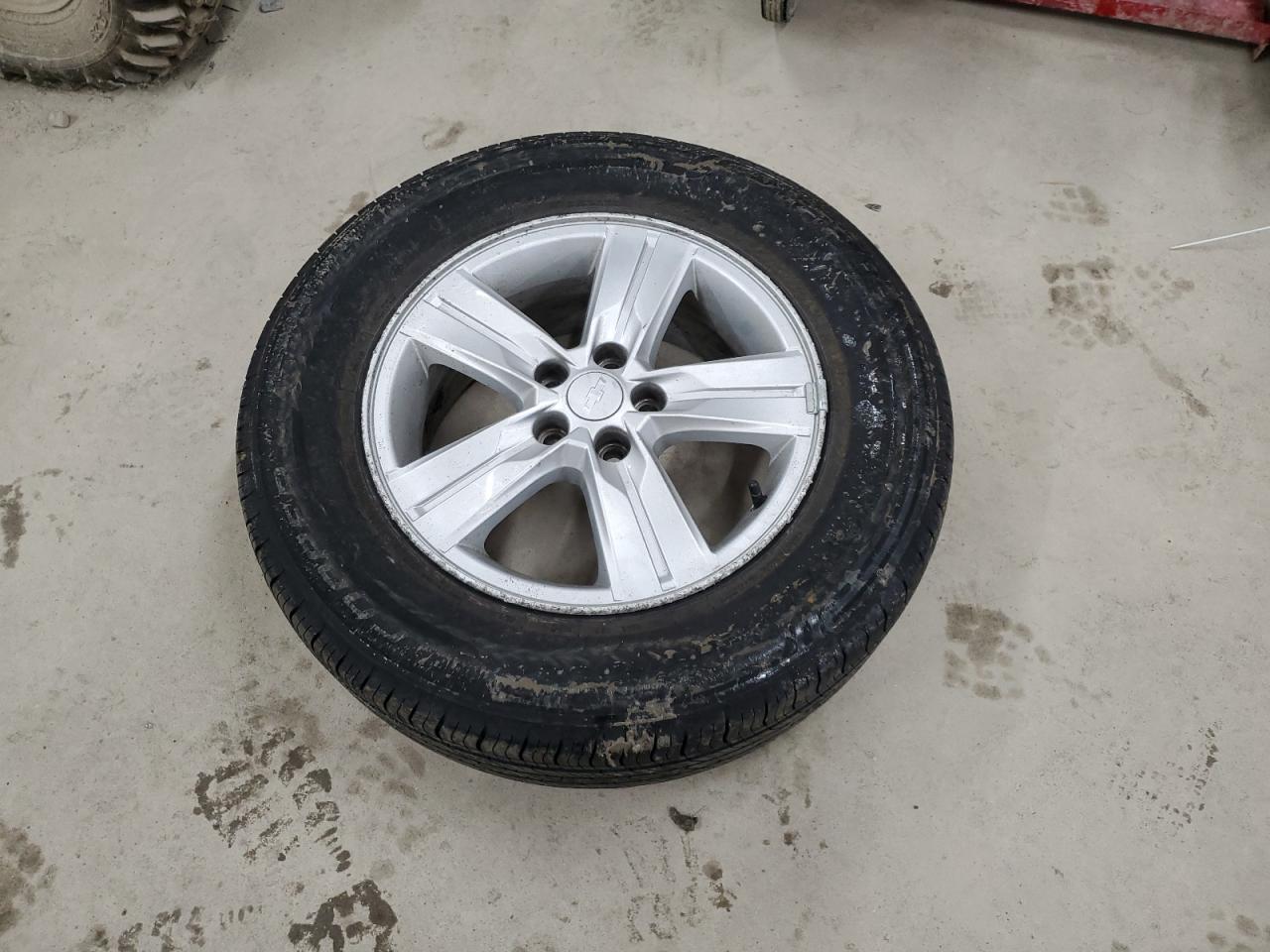 2020 Chevrolet Trax VIN 3GNCJKSB9LL335003 Copart auction photo, all over / minor dent/scratches damage thumbnail 15
