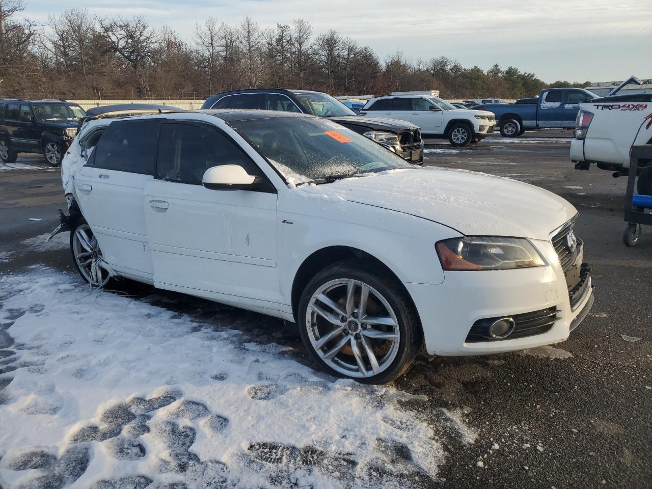 2012 Audi A3 VIN WAUKJAFM5CA019127 Copart auction photo, rear end / front end damage thumbnail 4