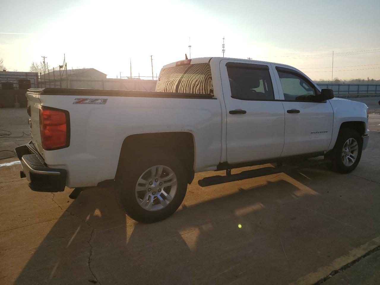 2014 Chevrolet Silverado VIN 3GCUKREC3EG289803 Copart auction photo, rear end damage thumbnail 3