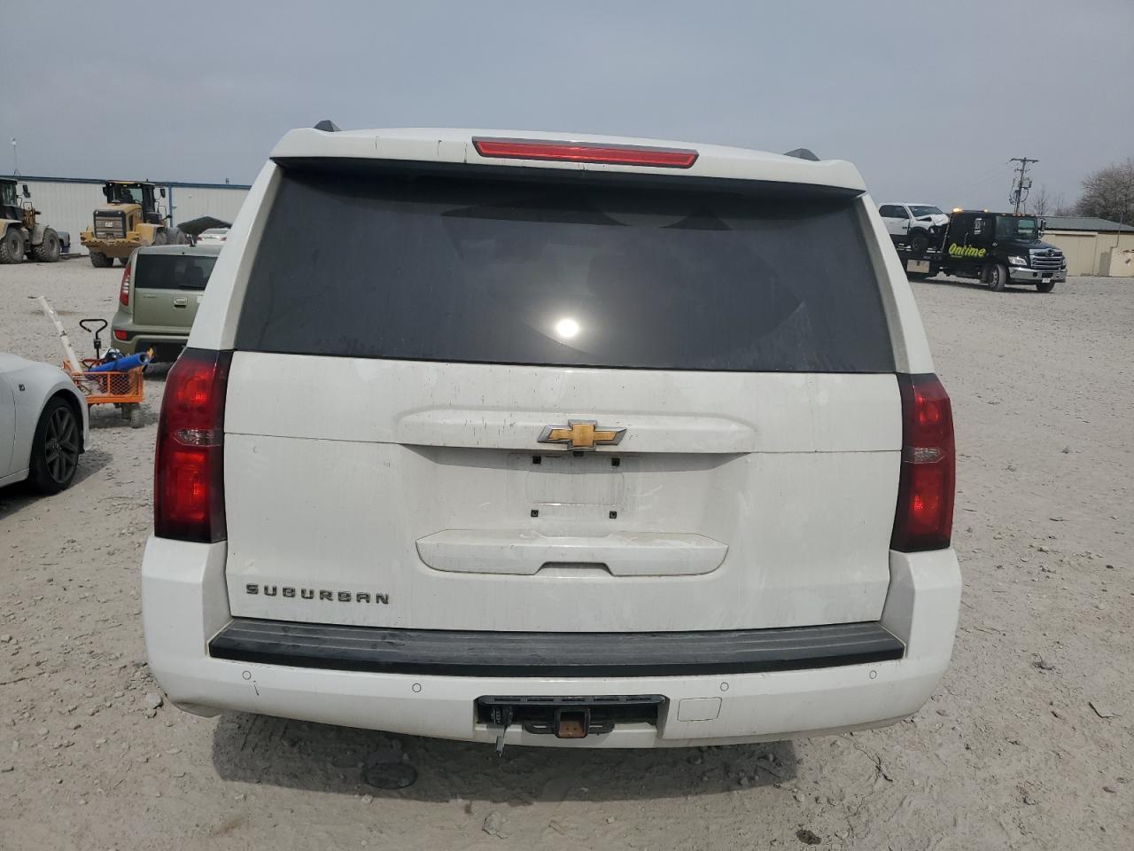 2017 Chevrolet Suburban VIN 1GNSCHKC5HR120655 Copart auction photo, front end / undercarriage damage thumbnail 6