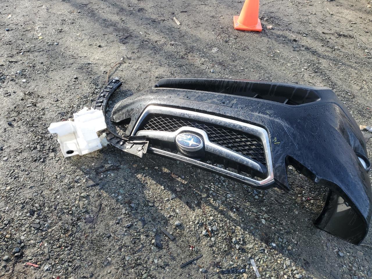 2014 Subaru XV VIN JF2GPAKC9EH316949 Copart auction photo, front end / undercarriage damage thumbnail 15