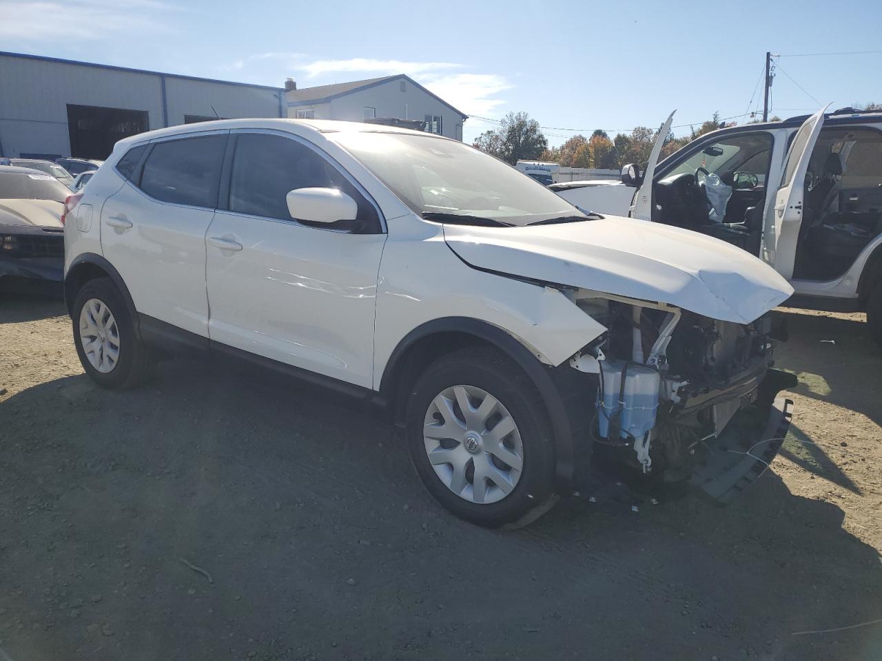 2020 Nissan Rogue VIN JN1BJ1CW6LW361121 Copart auction photo, front end damage thumbnail 4