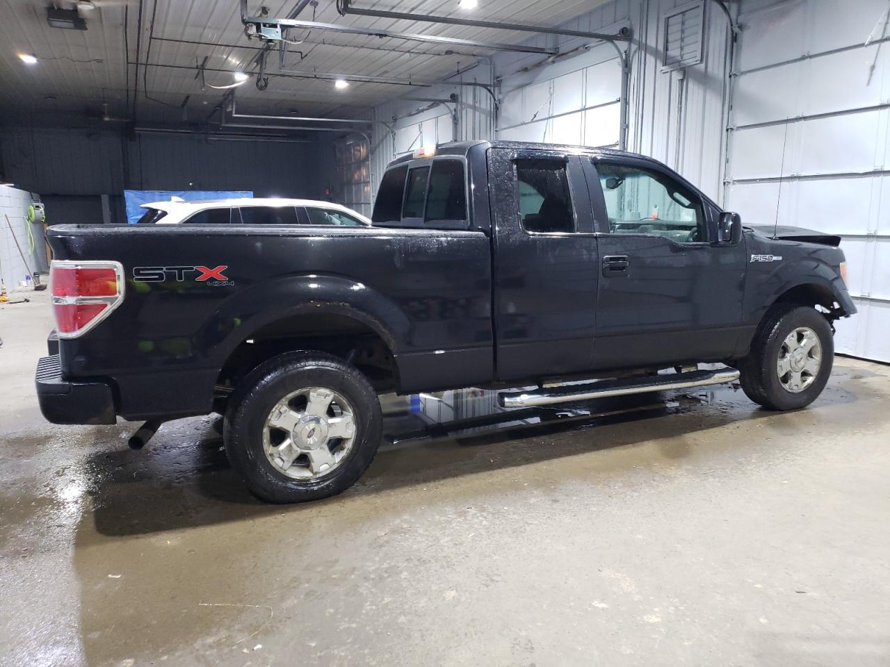 2010 Ford F-150 VIN 1FTEX1E81AFA07785 Copart auction photo, front end / minor dent/scratches damage thumbnail 3