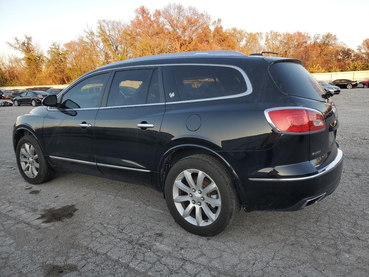 2017 Buick Enclave VIN 5GAKVCKD4HJ251106 Copart auction photo, vandalism / front end damage thumbnail 2