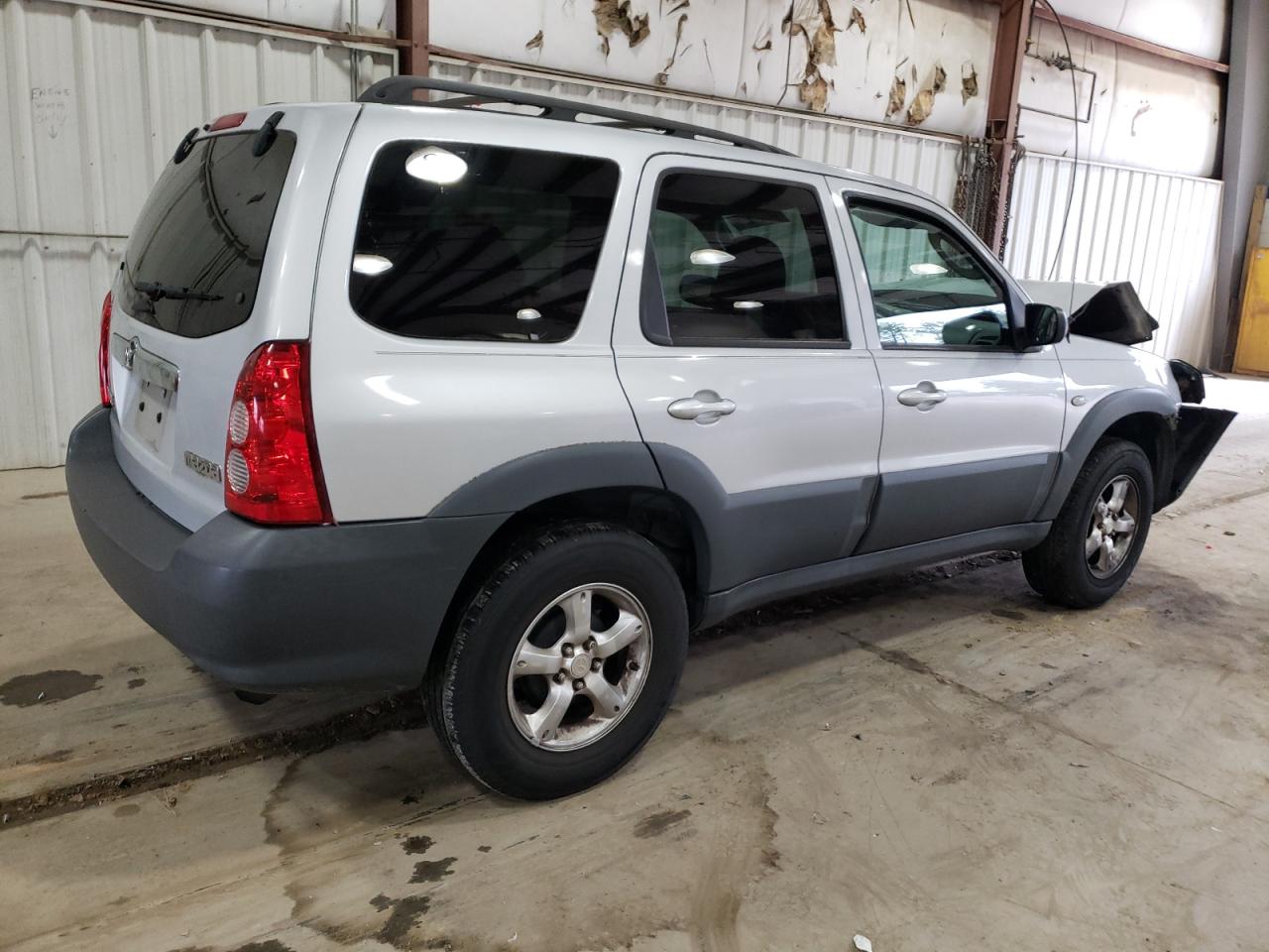 2006 Mazda Tribute VIN 4F2YZ02Z86KM13043 Copart auction photo, front end damage thumbnail 3
