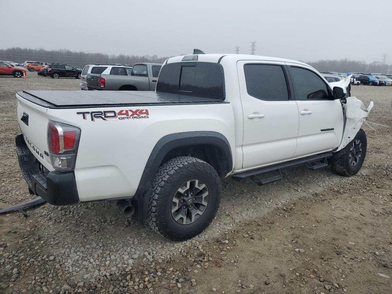 2021 Toyota Tacoma VIN 3TMCZ5AN7MM406306 Copart auction photo, front end damage thumbnail 3