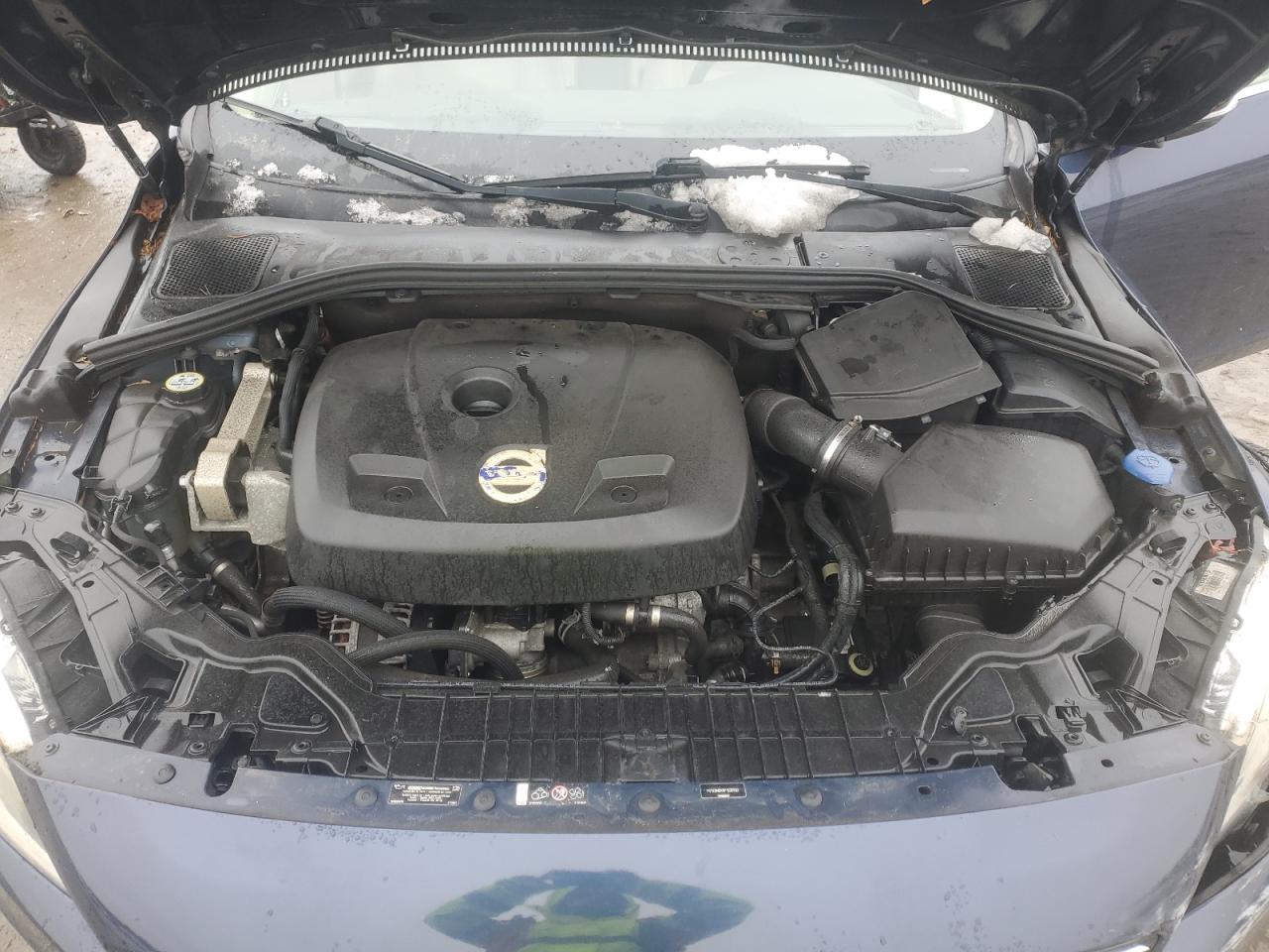 2015 Volvo V60 VIN YV140MEK9F1233763 Copart auction photo, undercarriage / front end damage thumbnail 12
