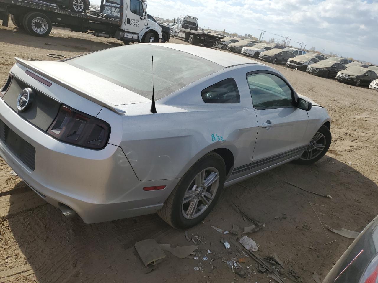 2013 Ford Mustang VIN 1ZVBP8AM5D5209258 Copart auction photo, front end damage thumbnail 3